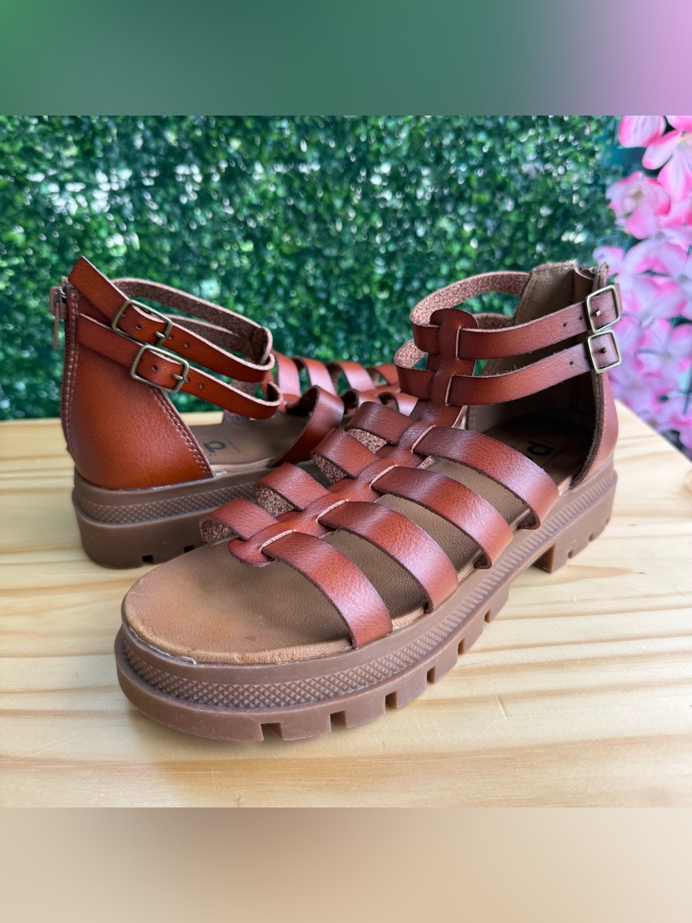 POP Grenadine Women’s 7.5 Brown Gladiator Lug Sole Platform Sandals